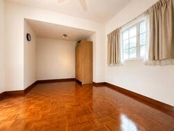 Lowland Road (D19), Terrace #613500781